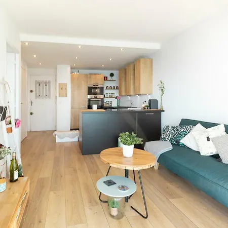 Splendid Apartment Seafront In Cagnes Sur Mer View On The Water 케인즈수르메르