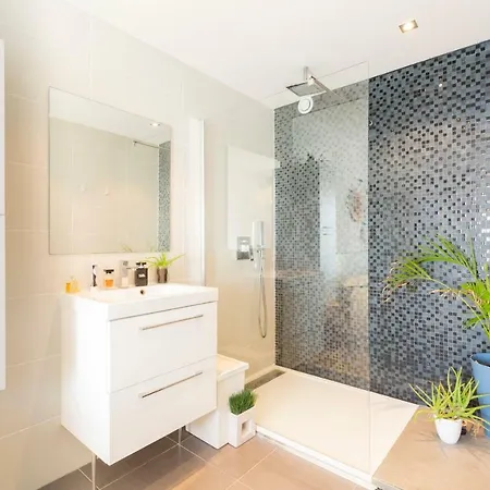 Appartement Splendid Apartment Seafront In Cagnes Sur Mer View On The Water Cagnes-sur-Mer